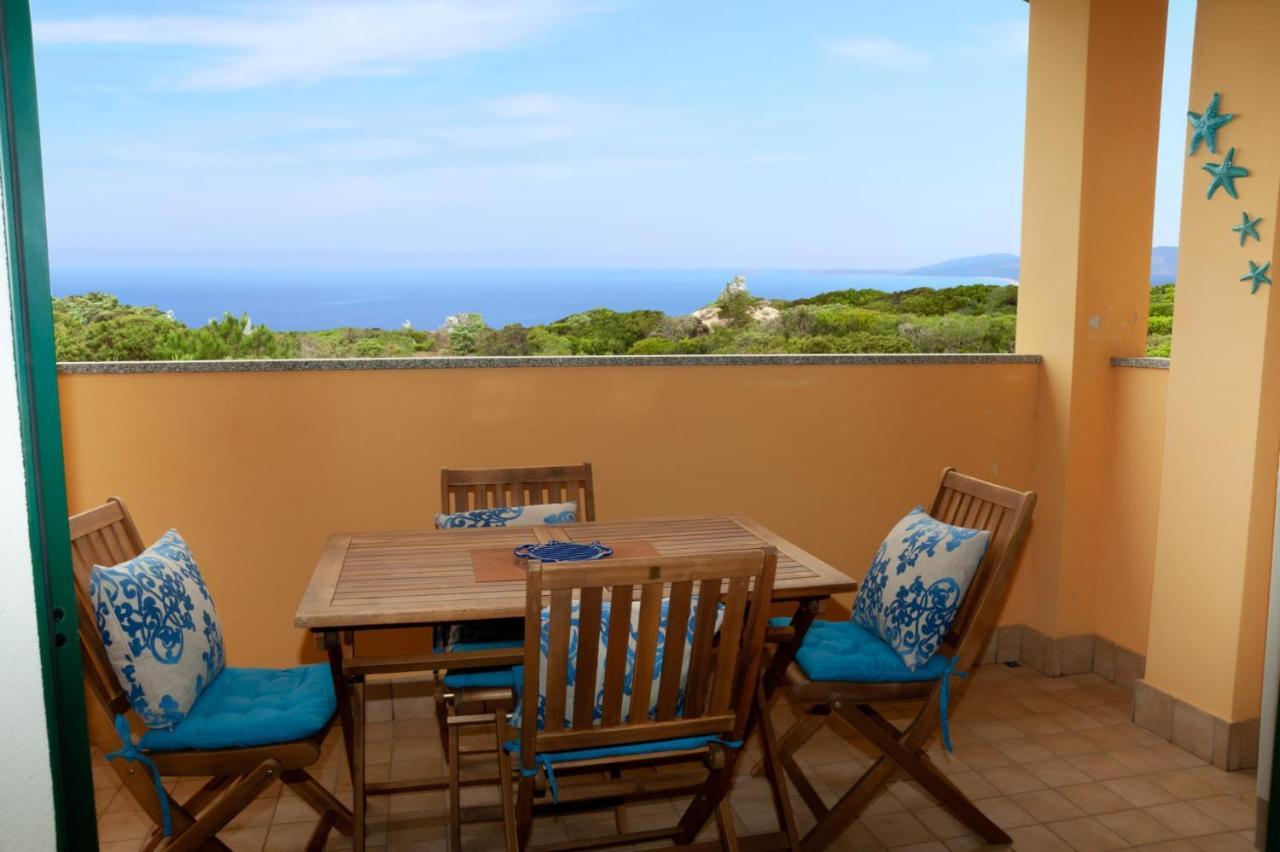 Residence Baia Delle Mimose Badesi Exterior photo